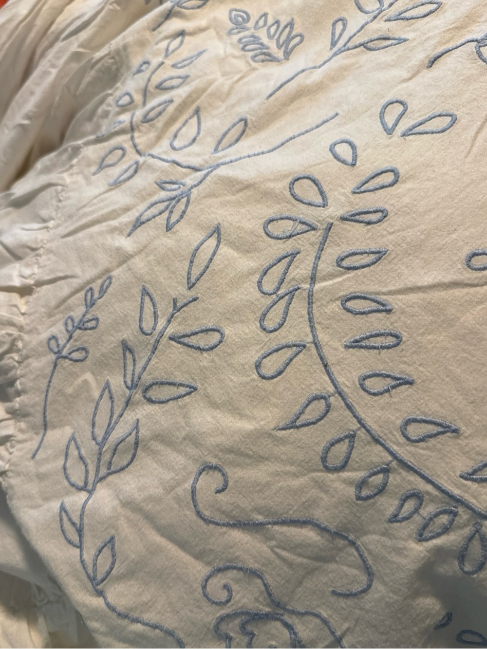 Urban Outfitters Duvet Twin White W Blue Embroidery Cotton Rousching Boho - Picture 7 of 7